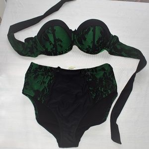 DC Comics Poison Ivy Bikini Set